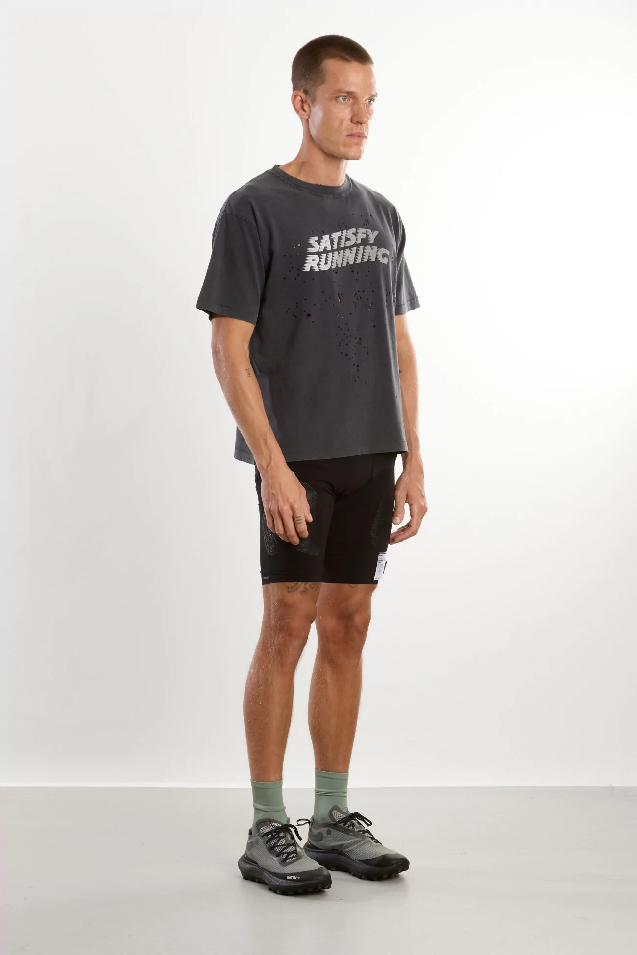T-shirt Running Coton Bio MothTech – Aged Black Pochoir | Centre Commercial