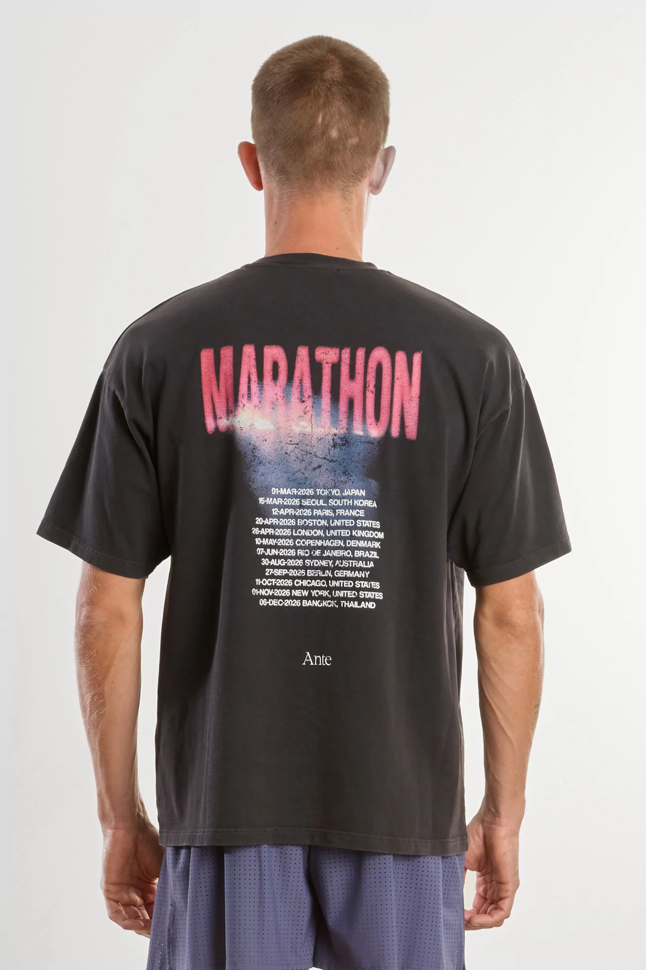 T-shirt Coton Ante Berlin World Tour 2026 – Washed Black | Centre Commercial
