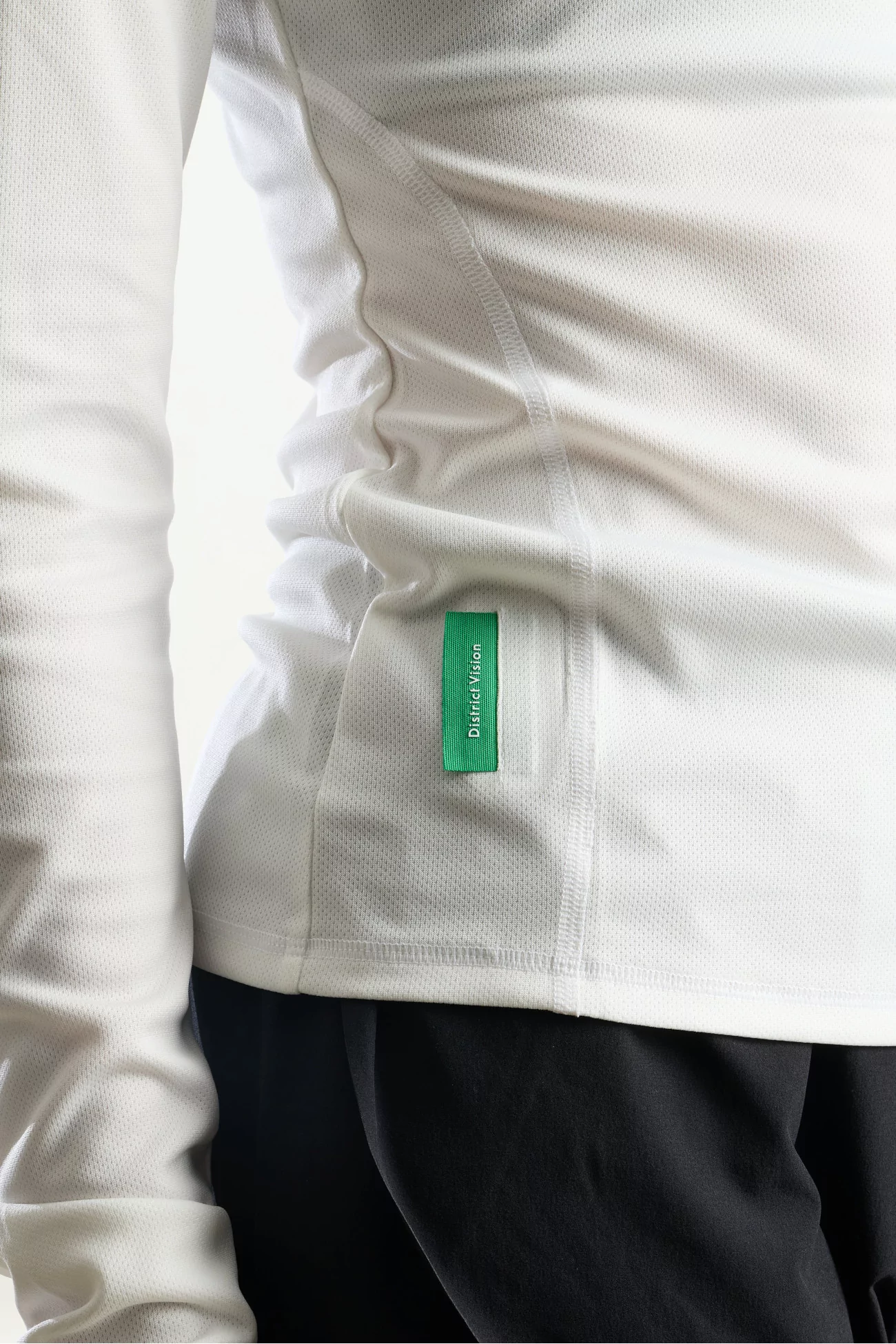 Breathable Long-Sleeve Paneled T-Shirt – Lunar White | Centre Commercial
