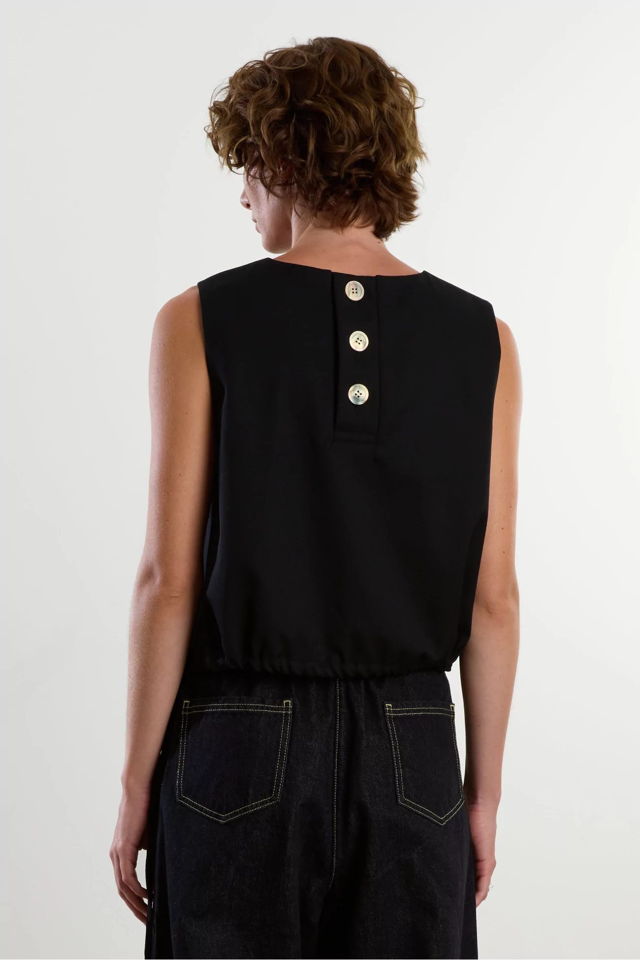 Wool Gabardine Side Tie Vest – Black | Centre Commercial