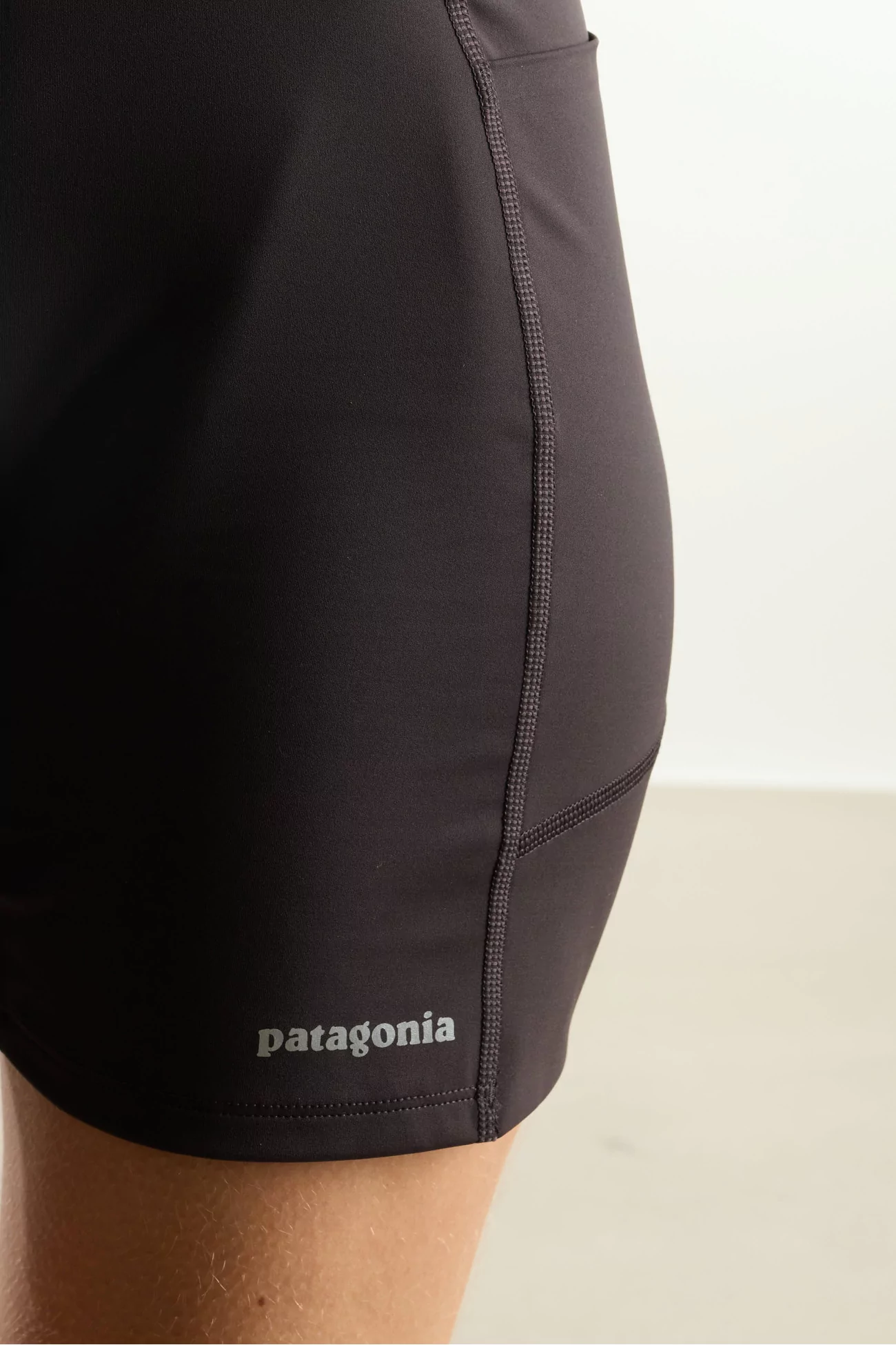 Short Trail Running Nylon Recyclé Endless Run – Black | Centre Commercial