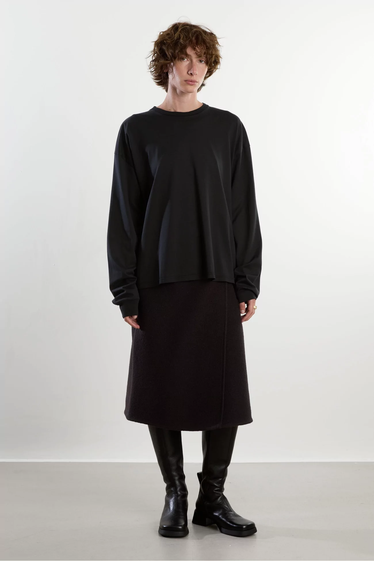 Cotton Jersey Roundneck T-Shirt – Black | Centre Commercial