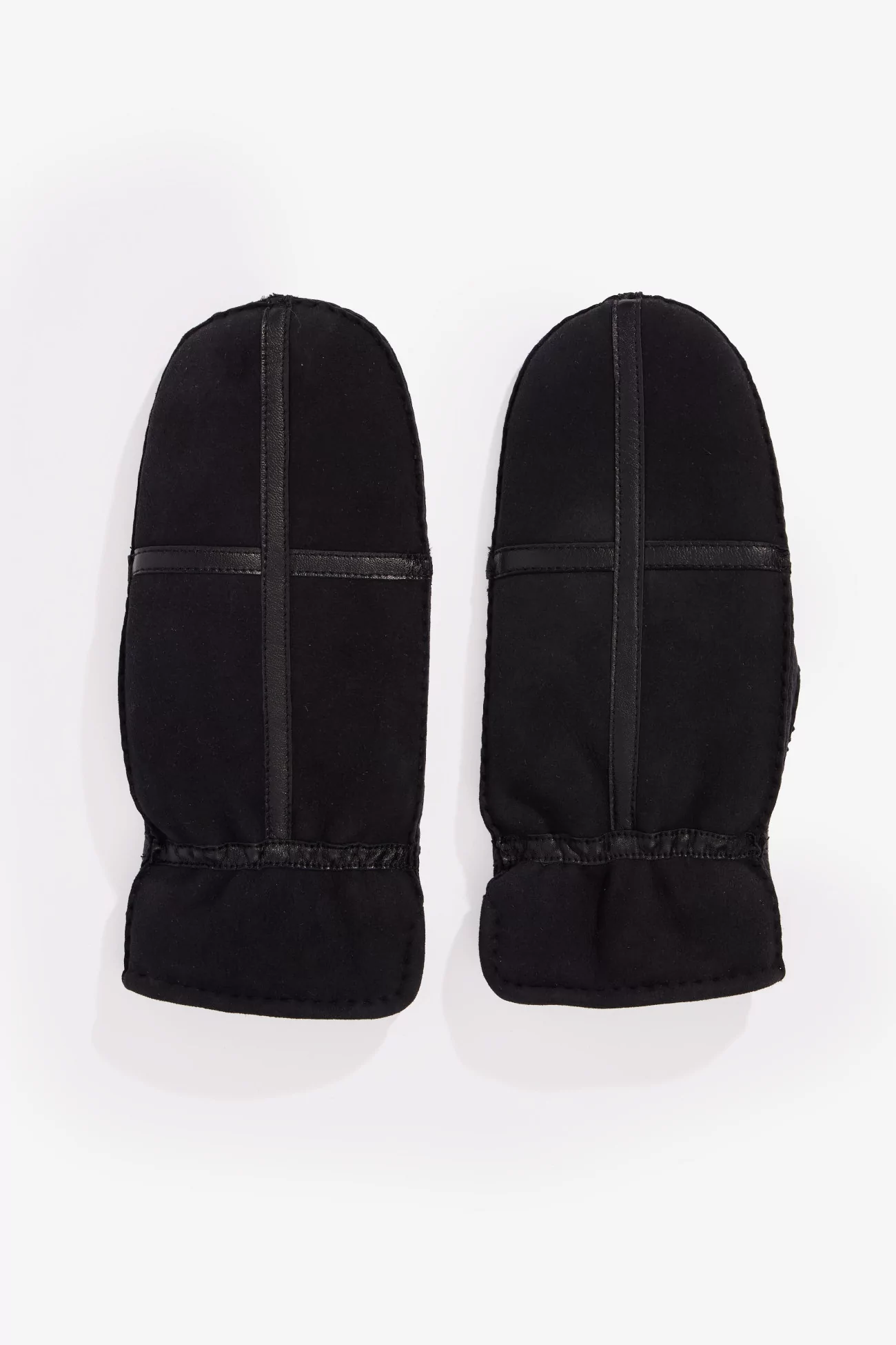 Shearling Sheepskin Mittens An Irrational Element – Black | Centre Commercial