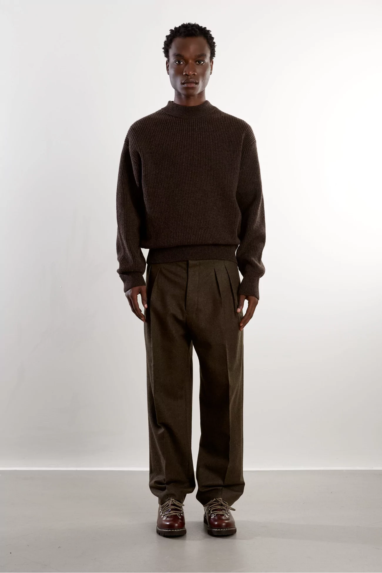 Pull Homme Laine Deck Museum Garments – Brown | Centre Commercial