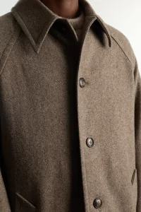 Museum Garments Raglan Undyed Wool Car Coat – Beige Melange | Centre Commercial
