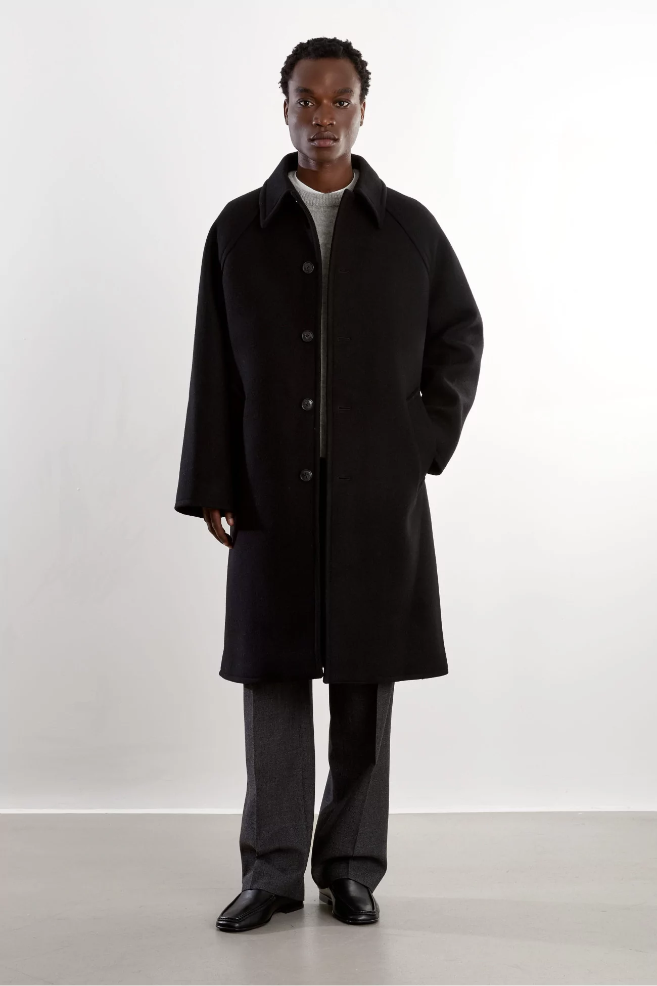Museum Garments Raglan Wool Car Coat – Black | Centre Commercial