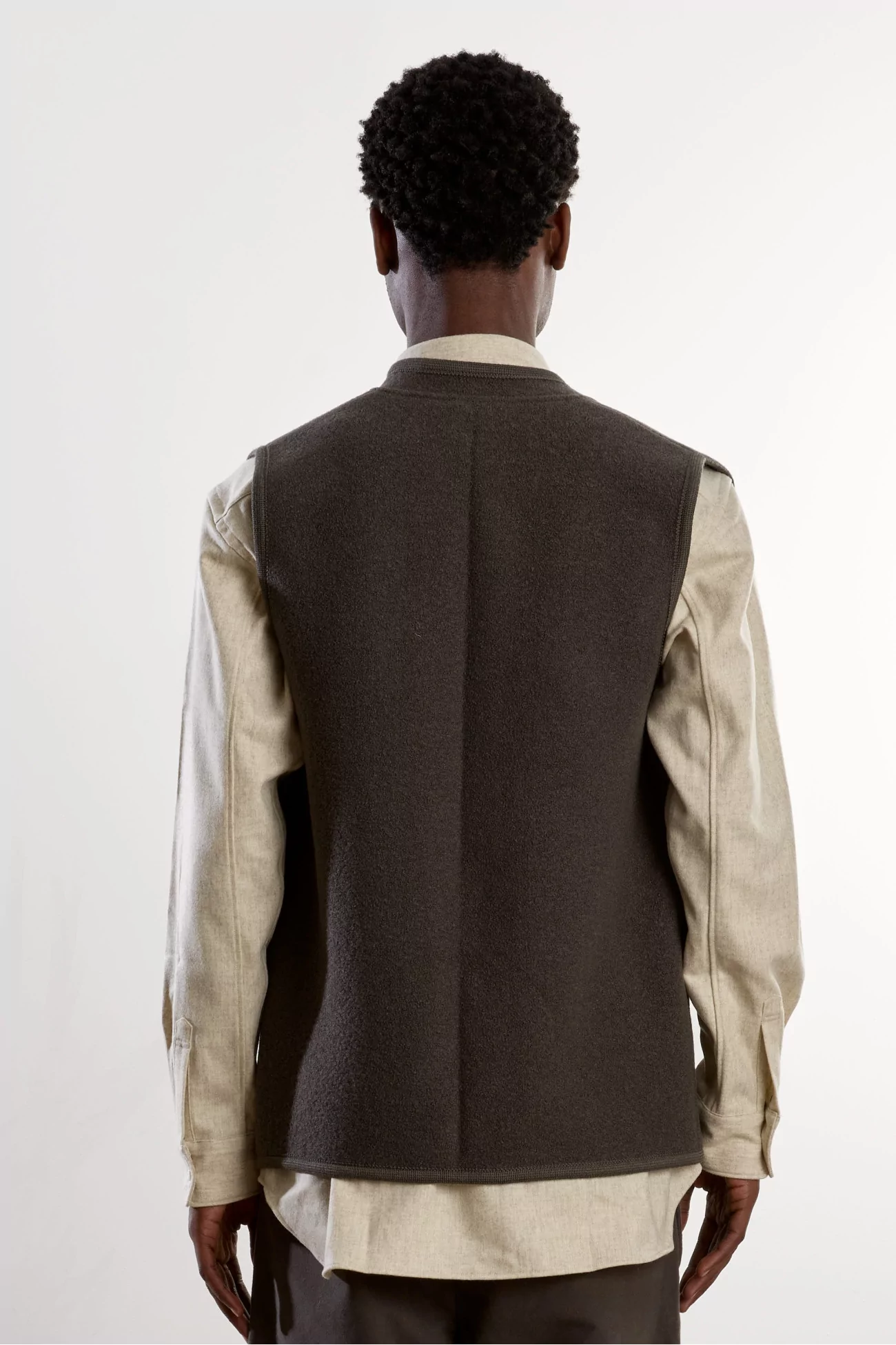 RIER Walker Felted Wool Vest – Zinc Felted | Centre Commercial