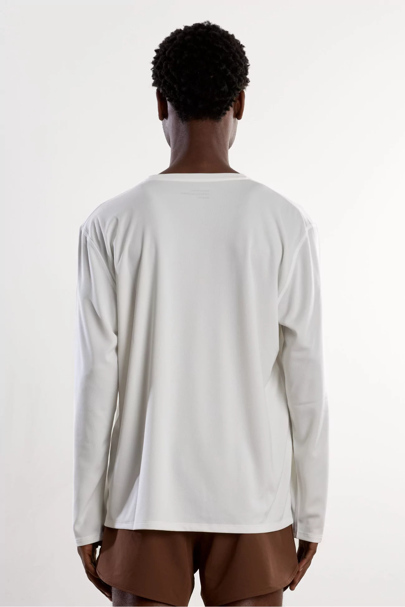District Vision Long Sleeve Boxy Training Tee – Lunar White | Centre Commercial