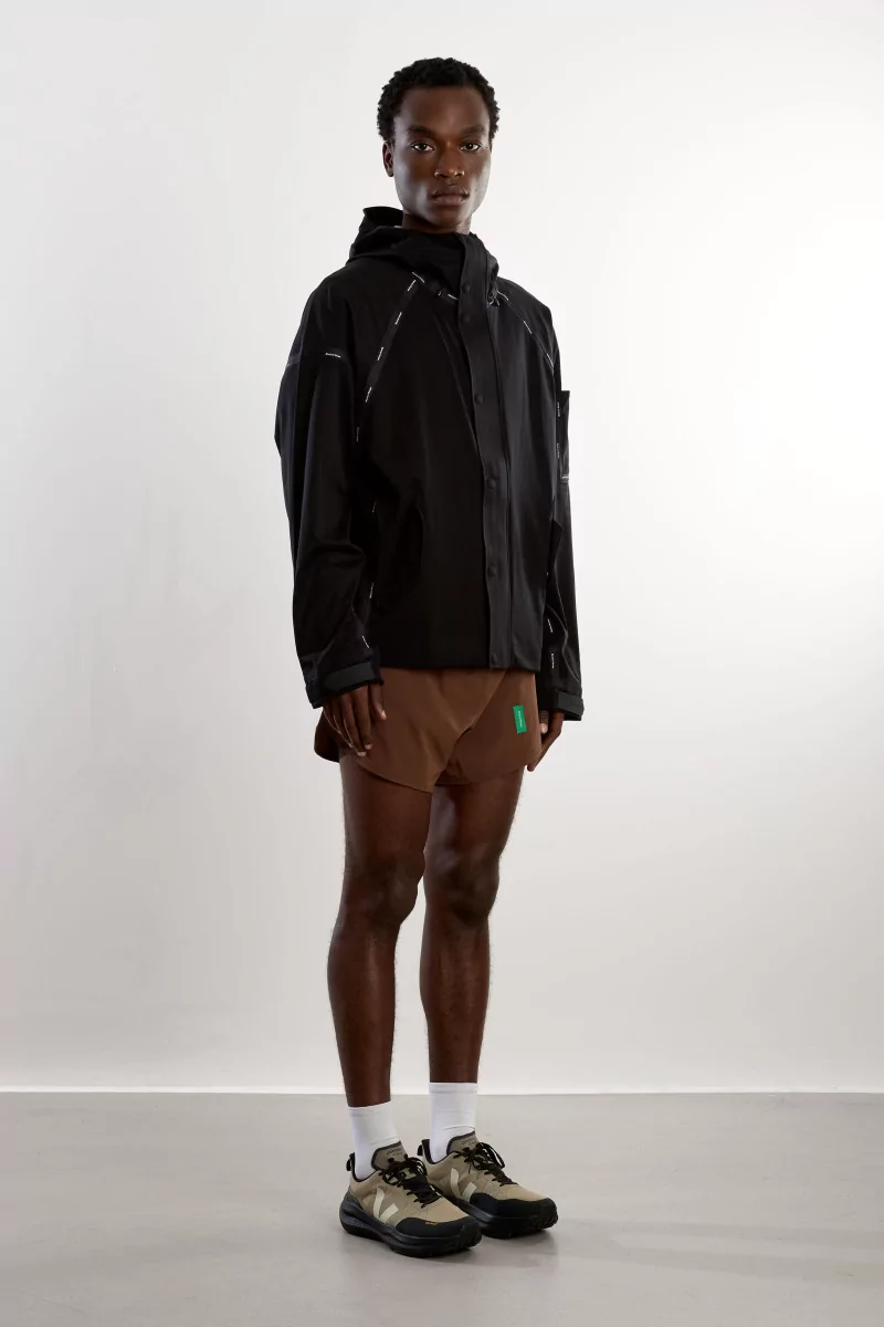 District Vision Performance Lab Waterproof Jacket – Black | Centre Commercial