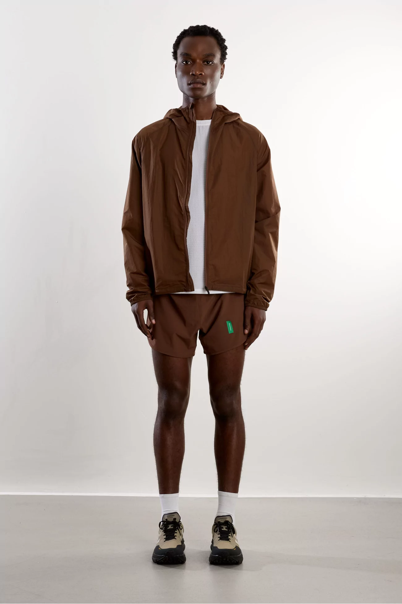 Veste Coupe-Vent Running Ultralight District Vision – Espresso | Centre Commercial