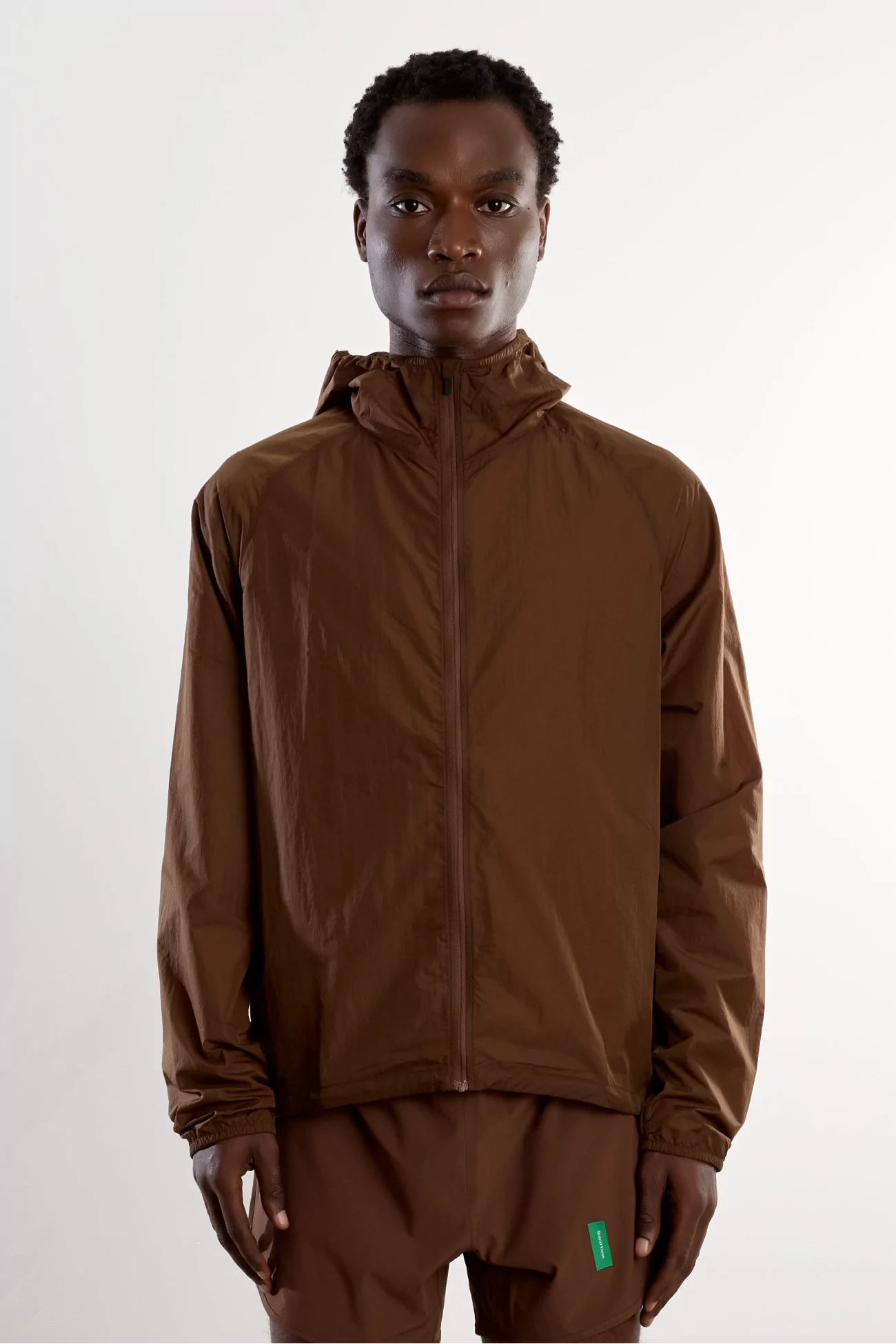 District Vision Ultralight Nylon Wind Jacket – Espresso | Centre Commercial