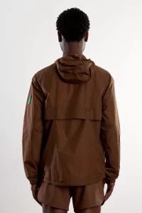 District Vision Ultralight Nylon Wind Jacket – Espresso | Centre Commercial