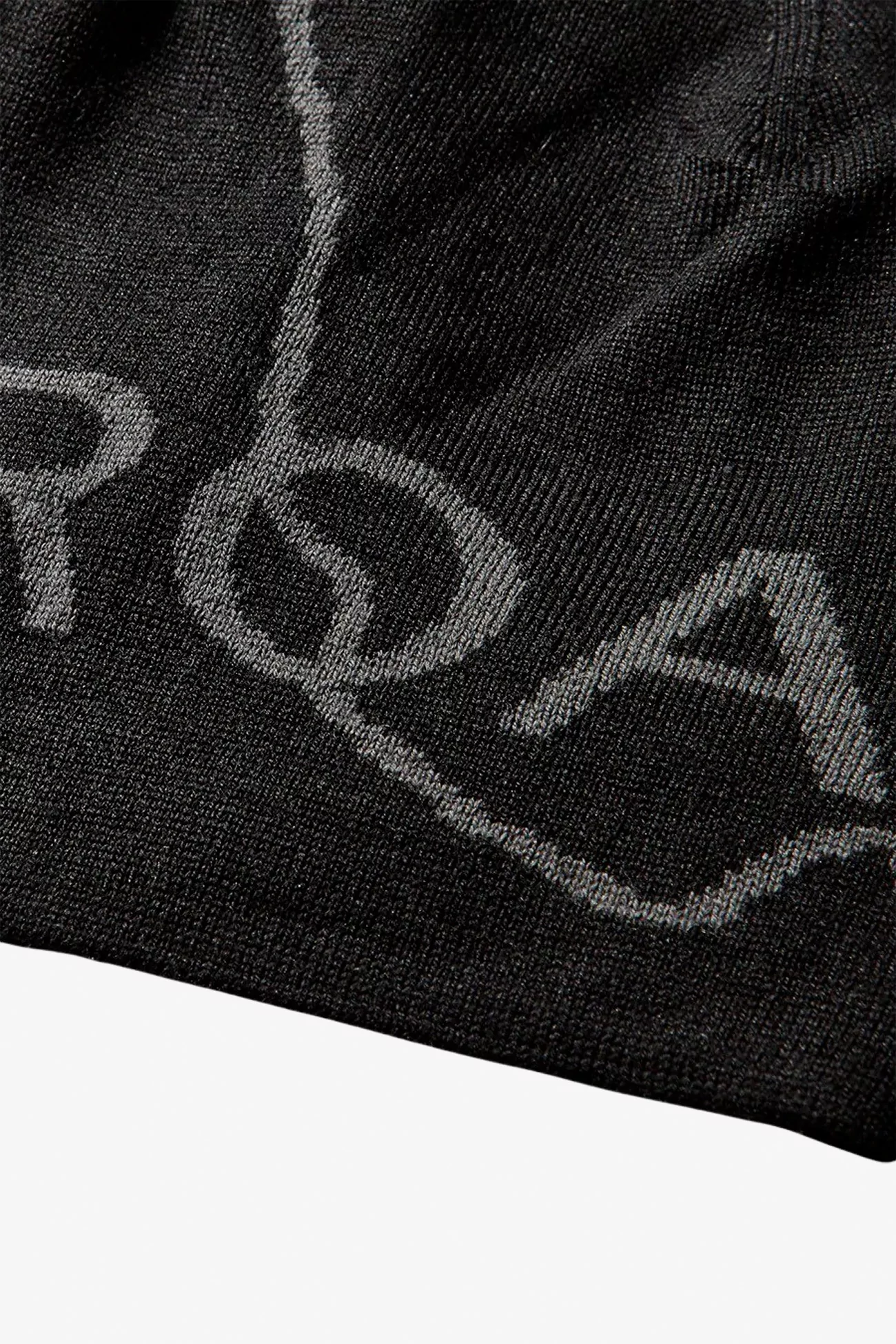 ROA Logo Wool Beanie – Deep Black | Centre Commercial