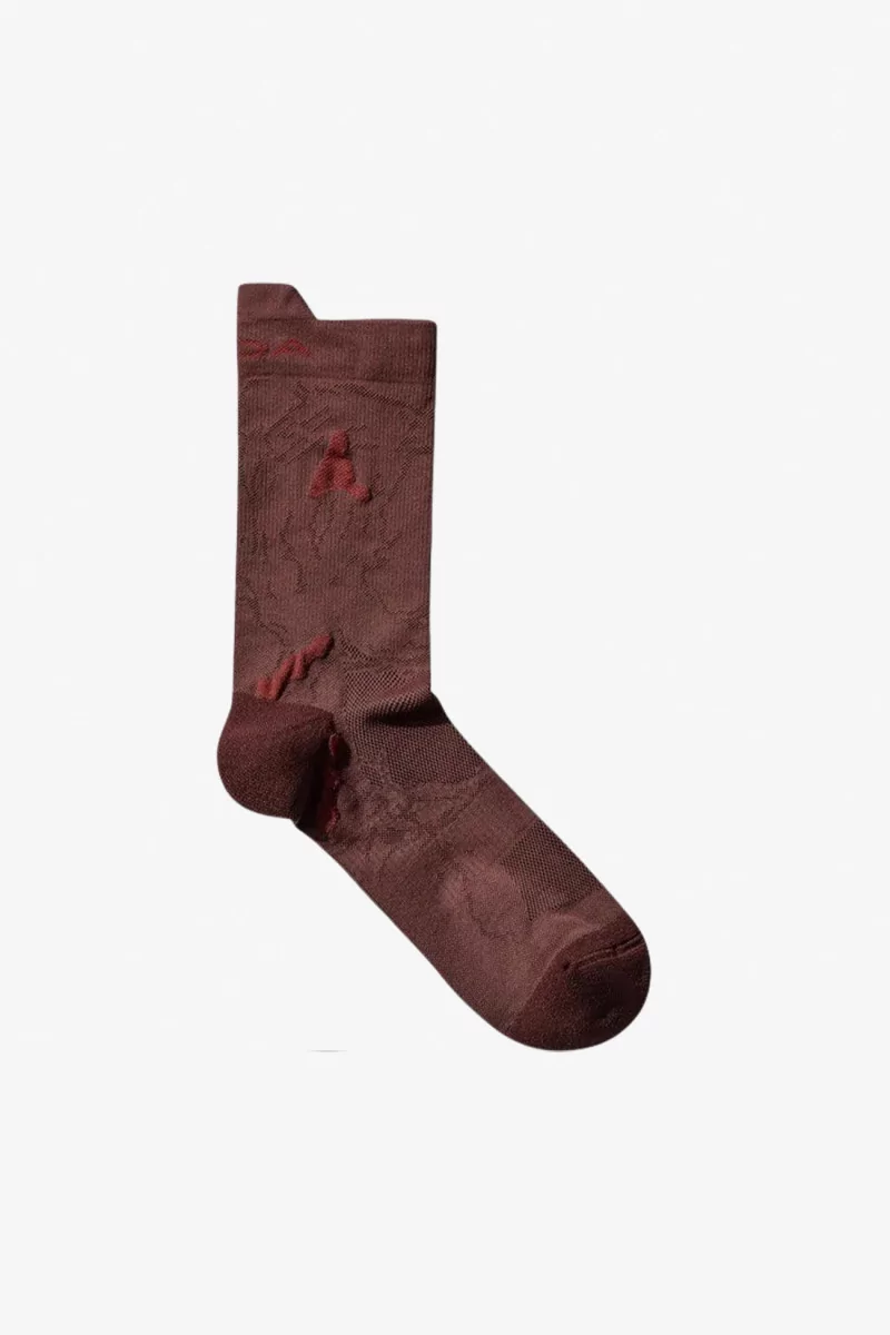 ROA Ryli Q-Skin Technical Crew Socks – Black Burgundy | Centre Commercial