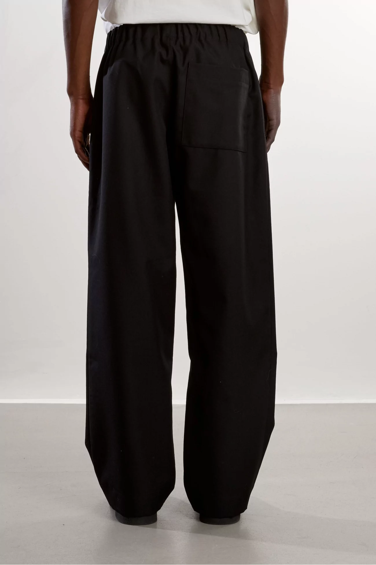 Arpenteur Repos Trousers – Black | Centre Commercial