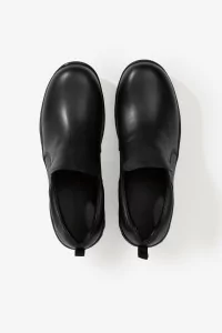 Non-Safety Slip-On Calfskin Shoes – Black | Centre Commercial