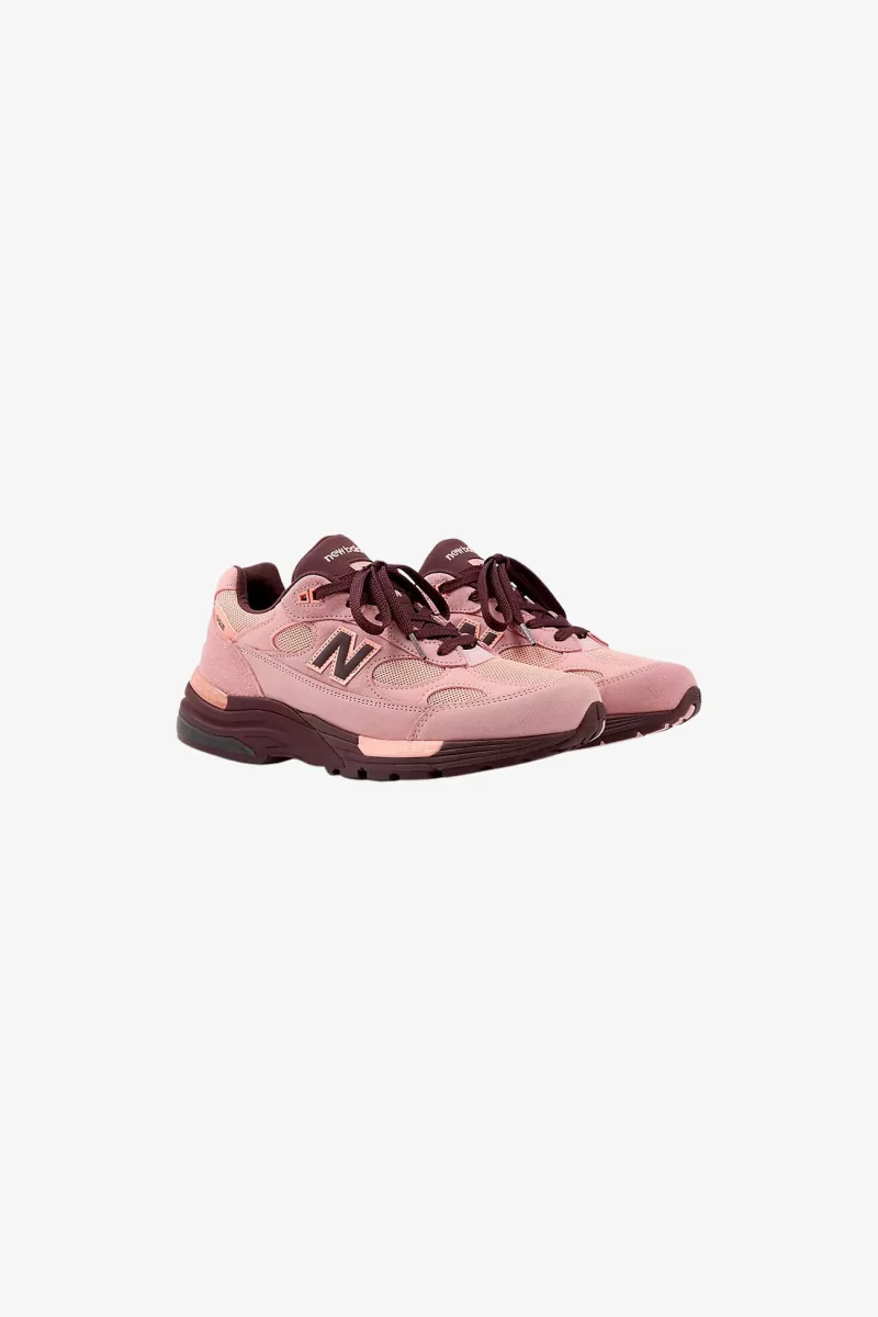 Baskets New Balance 992 Made in USA – Pink Chalk | Centre Commercial
