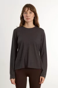 Patagonia Capilene Cool Trail Shirt Women – Ink Black | Centre Commercial