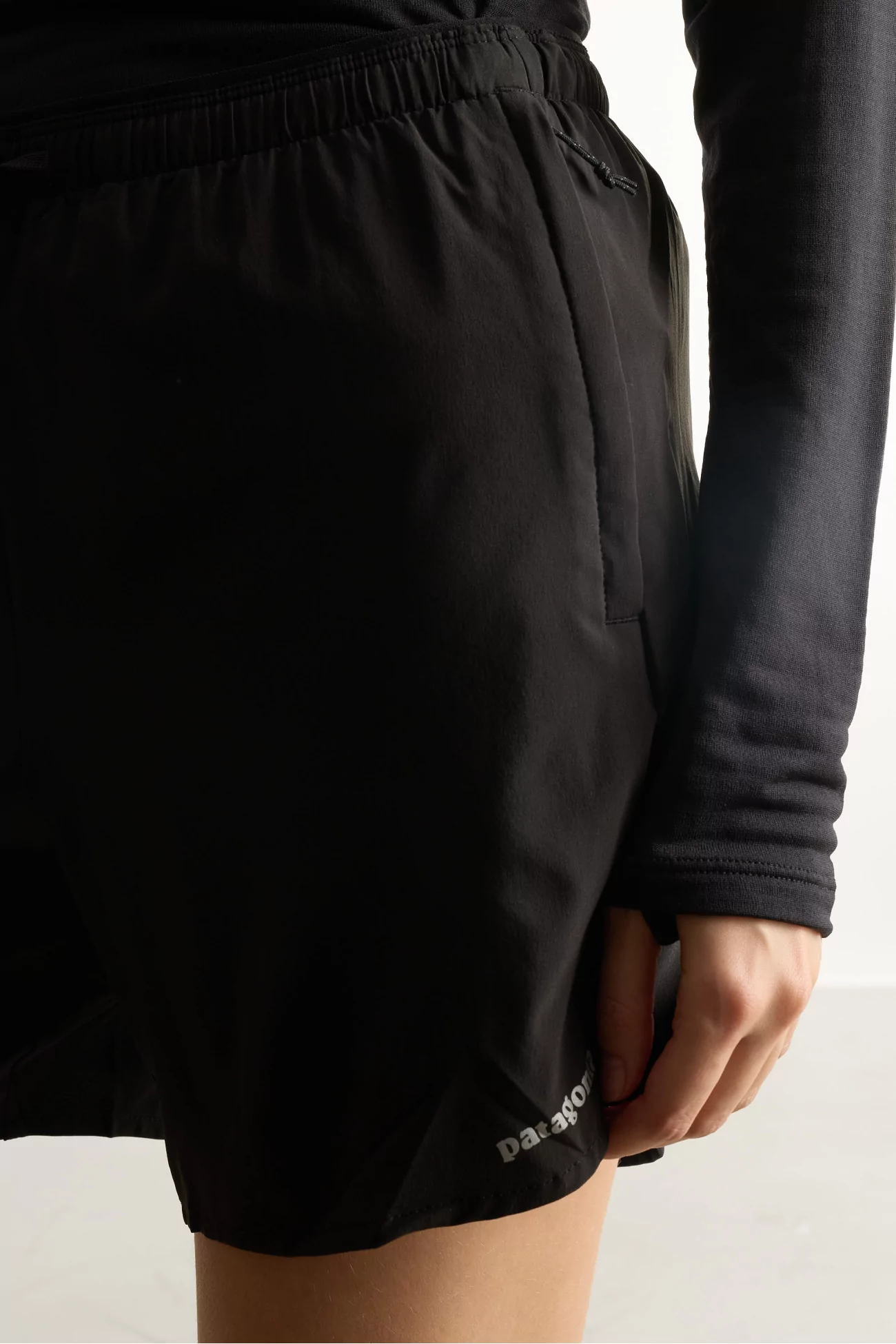 Short Running Femme Multi Trails Patagonia – Black | Centre Commercial