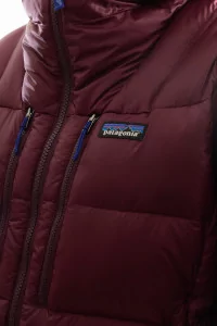 Patagonia Fitz Roy Down Hoody Women – Berry Fig | Centre Commercial