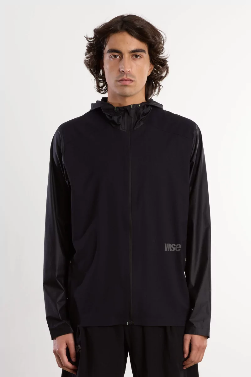 Veste Trail Homme WISE Thermalshell 222 – Black | Centre Commercial