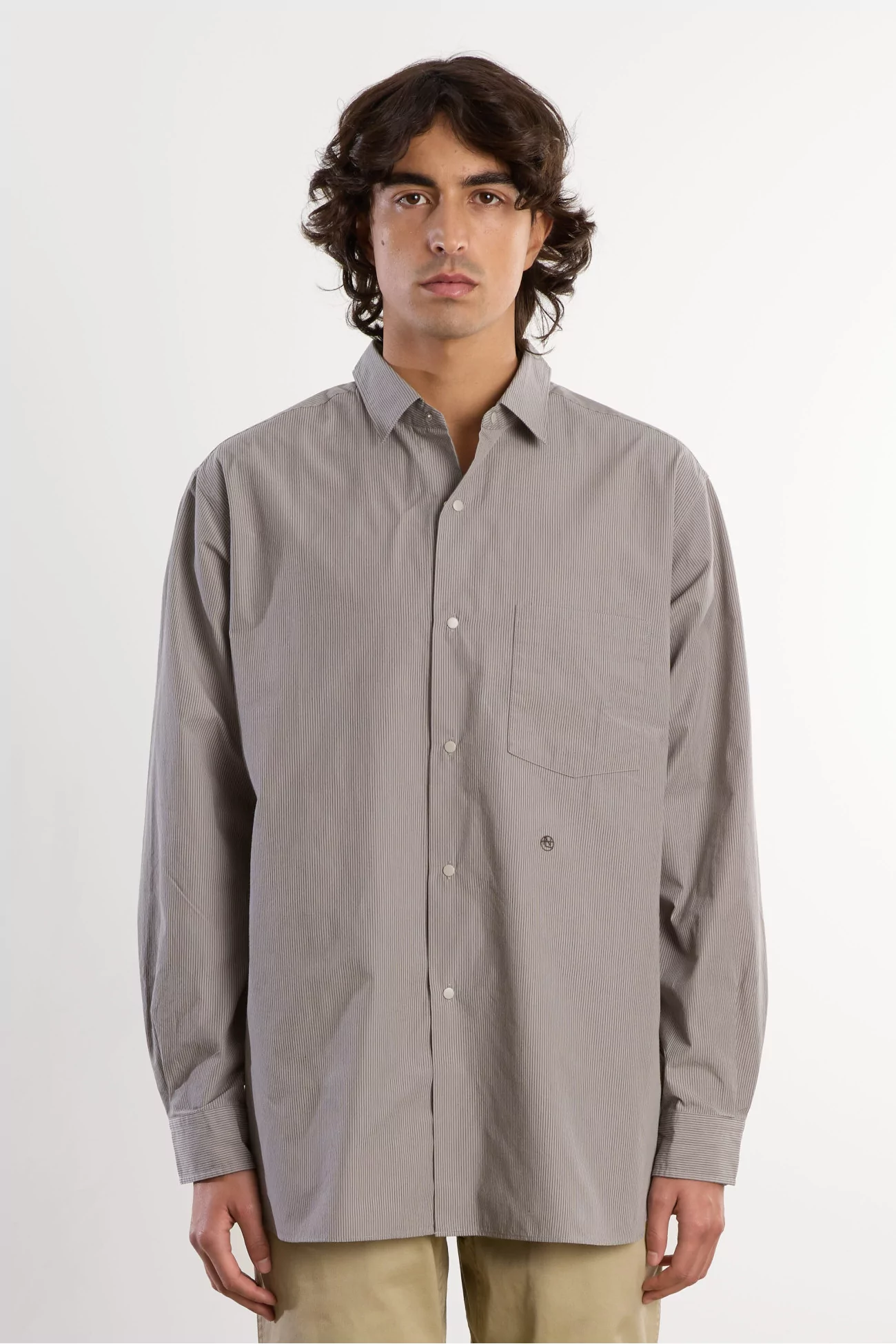 Nanamica Regular Collar Stripe Wind Shirt – Gray | Centre Commercial