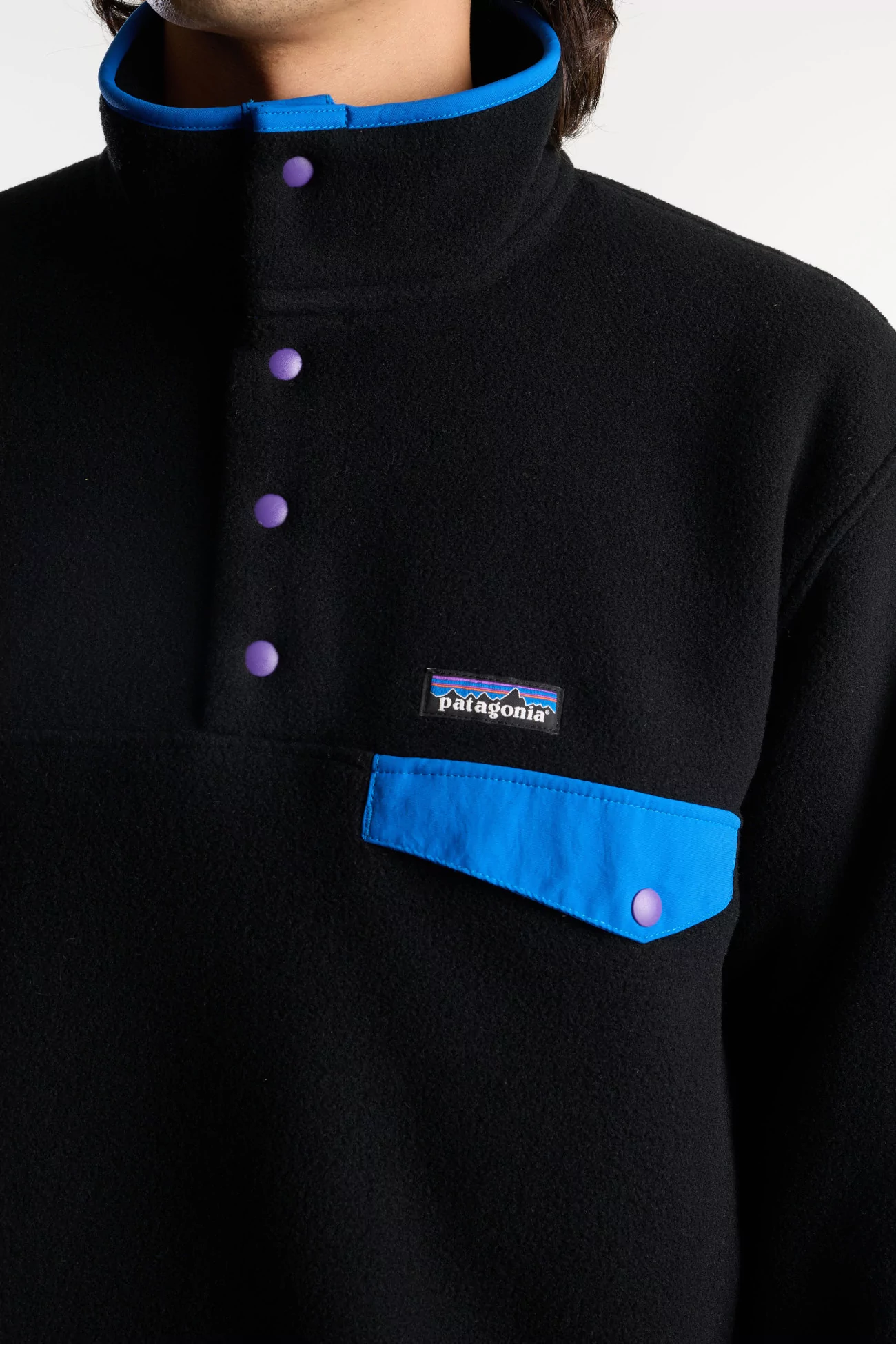 Patagonia LW Synch Snap-T Fleece – Black P6 Blue | Centre Commercial