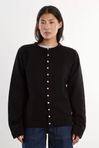 agnès b. Organic Cotton Fleece Snap Cardigan – Noir | Centre Commercial