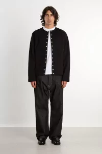 agnès b. Organic Cotton Fleece Snap Cardigan – Noir | Centre Commercial