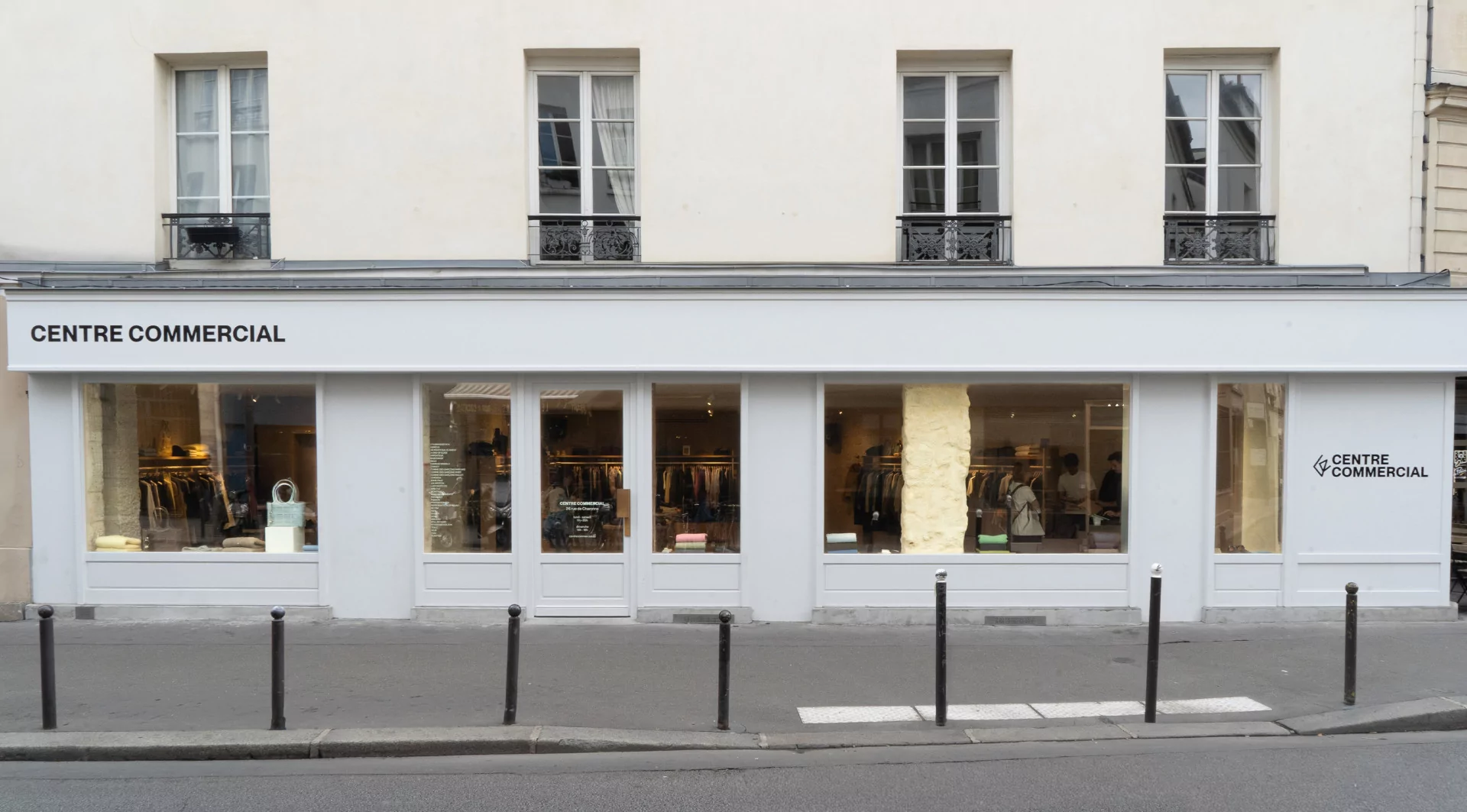 CENTRE COMMERCIAL CHARONNE