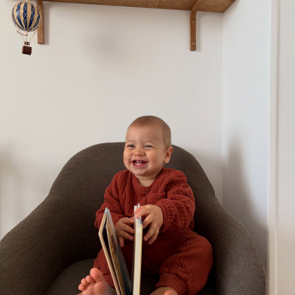 Luca in a full Cozmo set 🧡